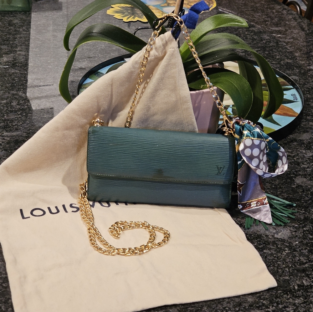 Louis Vuitton Epi Leather Sarah Wallet wCrossbody Chain, Charm, & Twil…